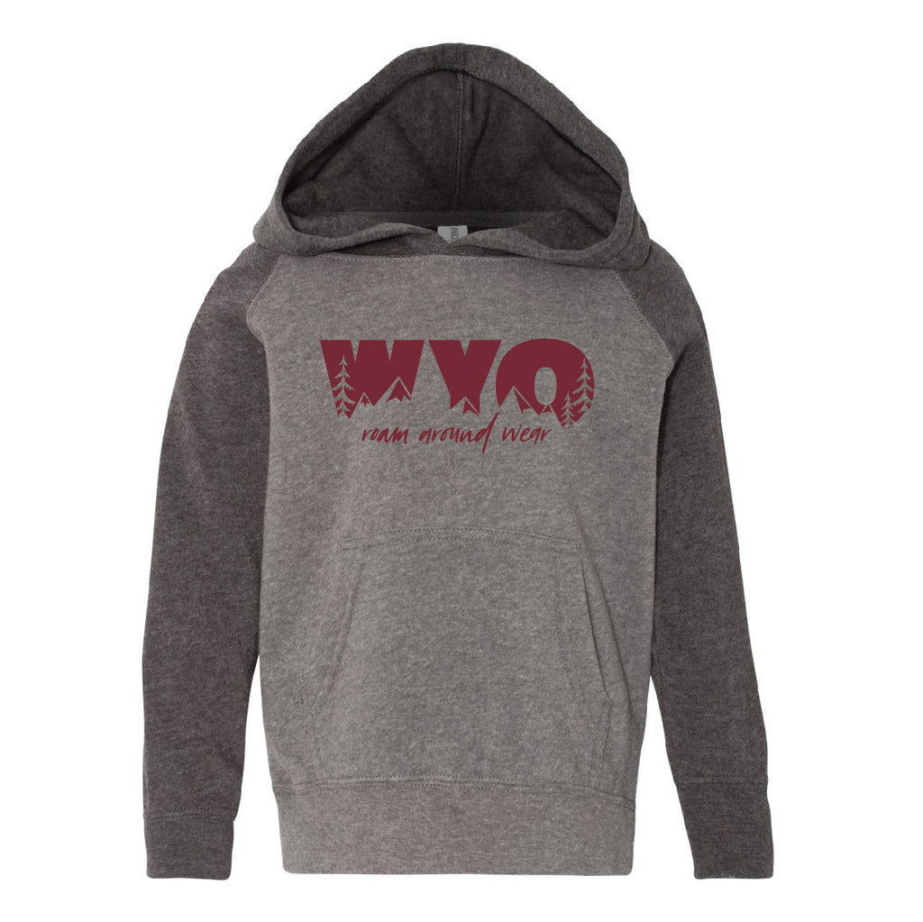 Roam Around Wear is a Wyoming t-shirt company based out of Gillette, Wyoming