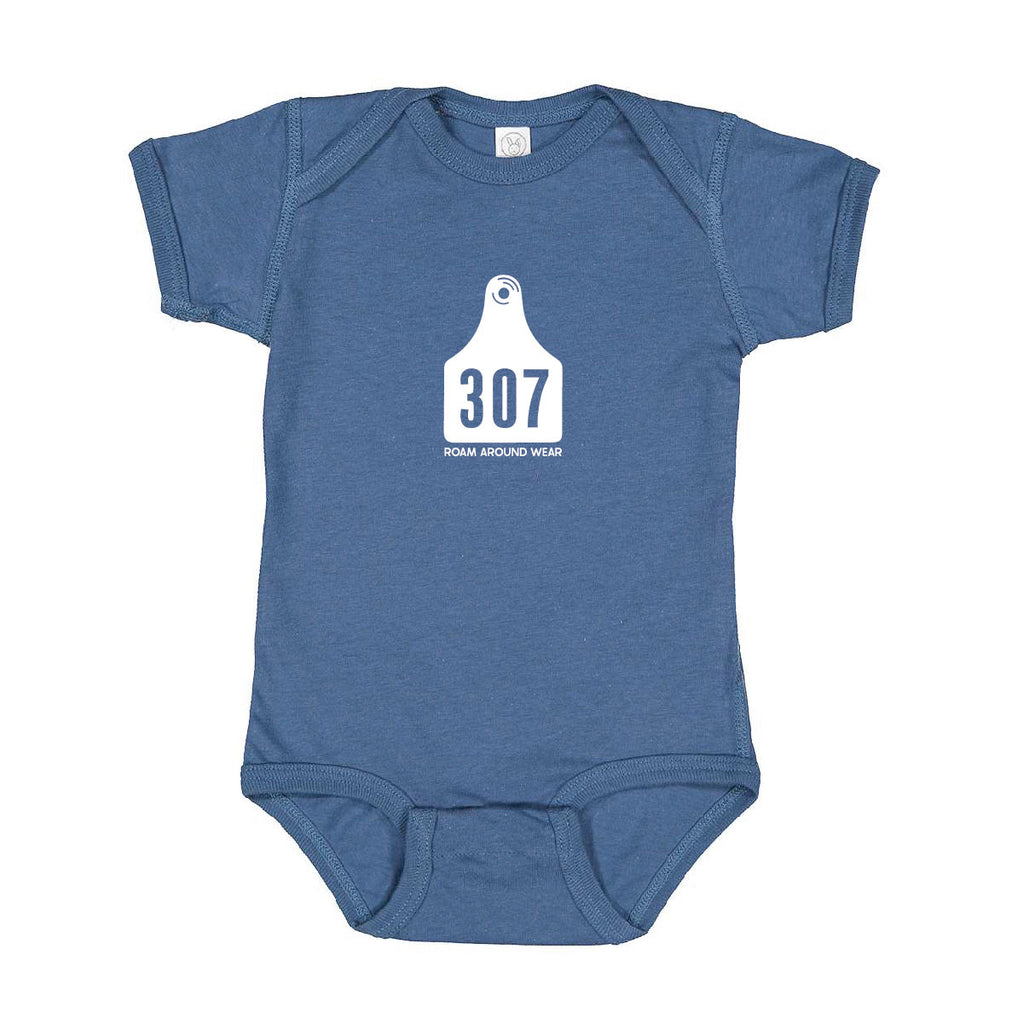 Roam Around Wear is a Wyoming t-shirt company based out of Gillette, Wyoming